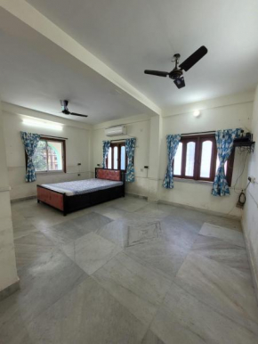2 AC Bedroom 1 AC Reception 2 Bathrooms